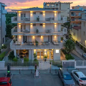 Отель Riva E Mare Римини
