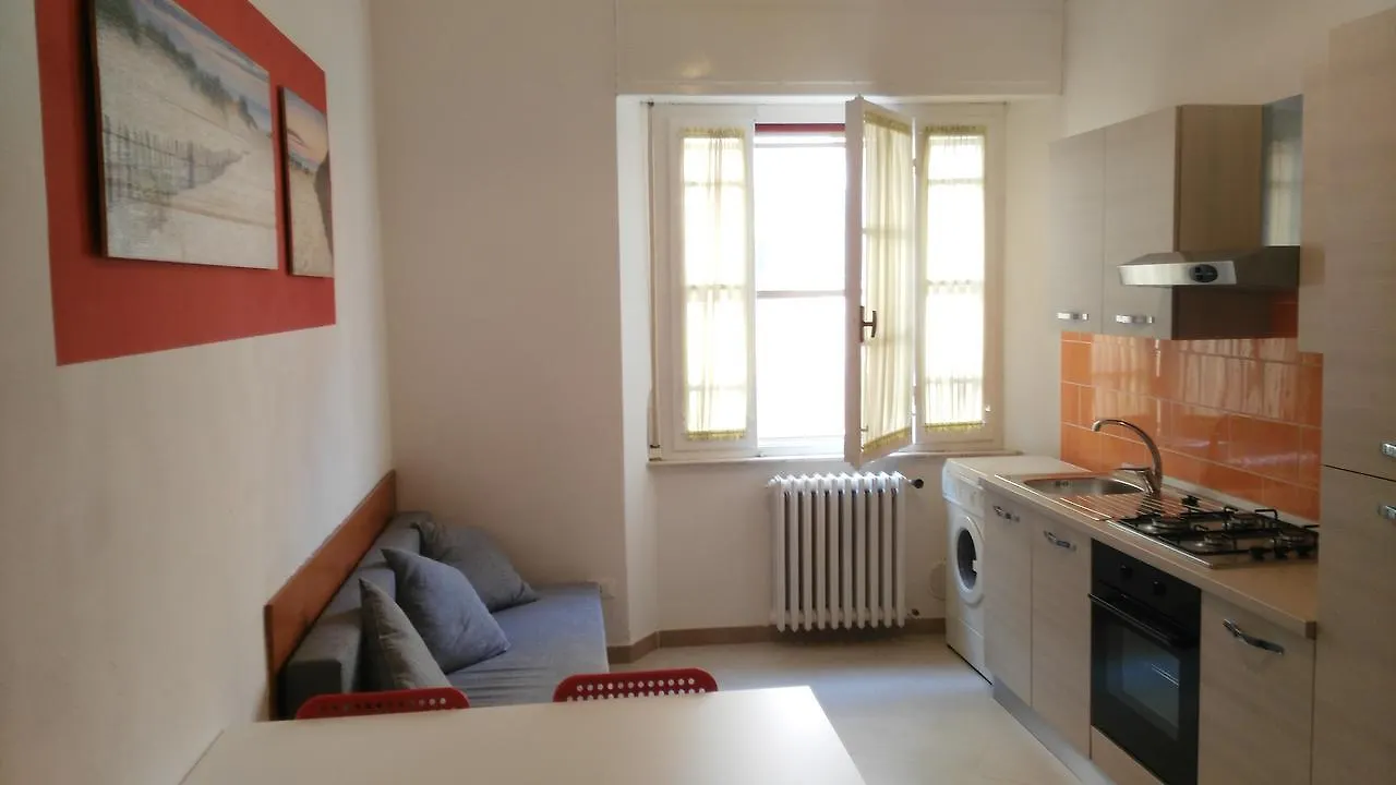 ** Aparthotel Residence Hotel Vittoria Tirrenia Italy