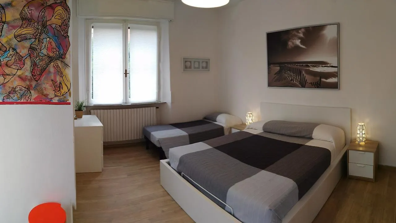 Residence Hotel Vittoria Tirrenia 2*,