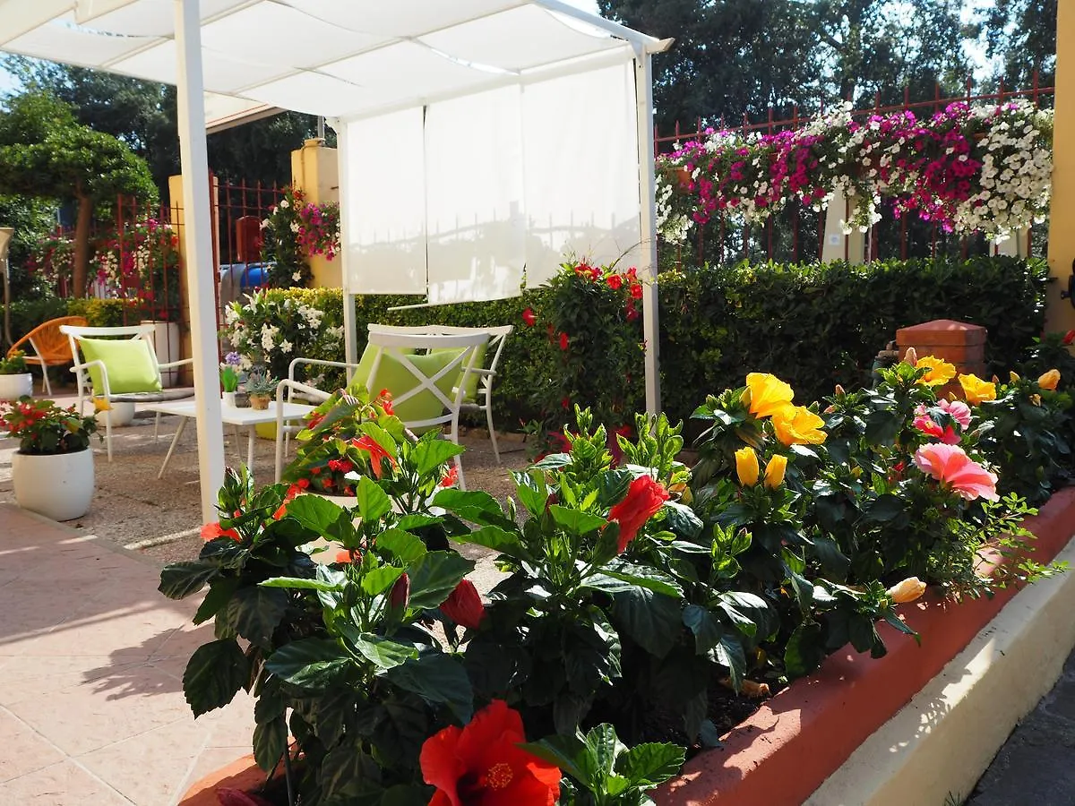 Residence Hotel Vittoria Tirrenia 2*,  Italie