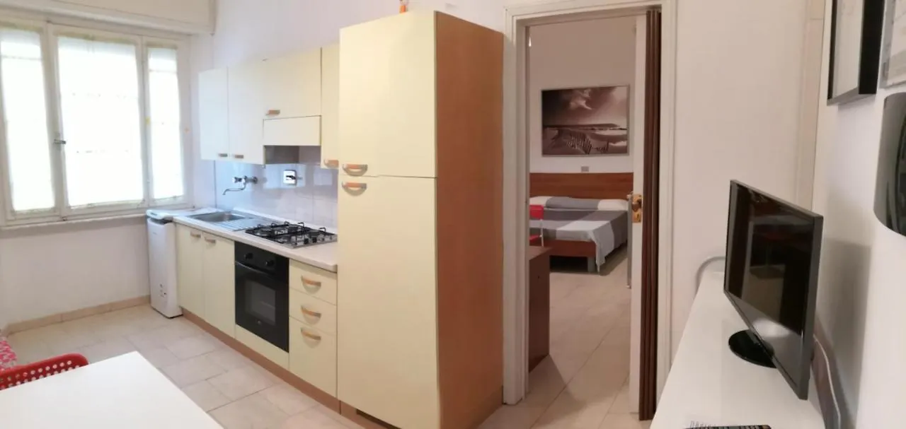 Residence Hotel Vittoria Tirrenia
