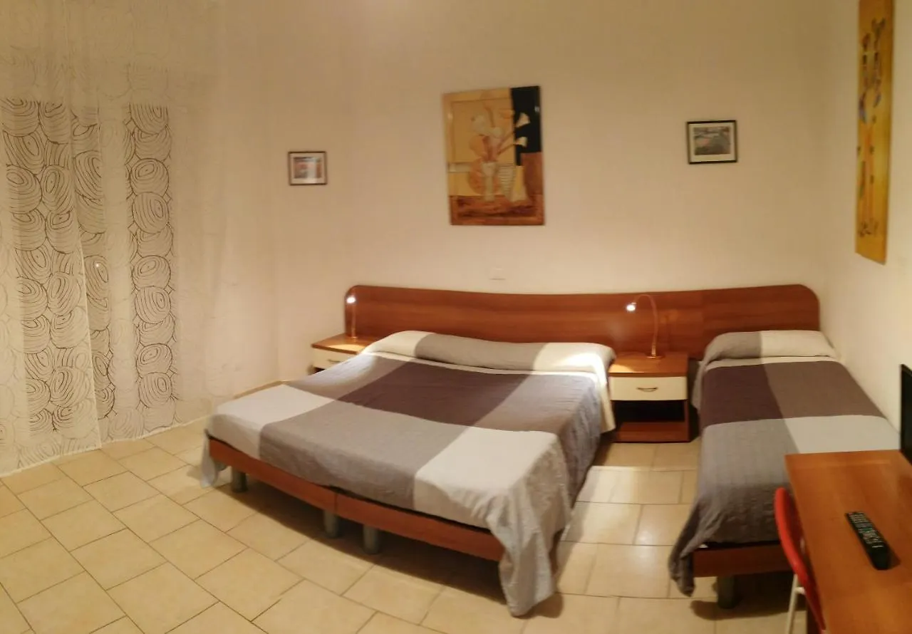 Aparthotel Residence Hotel Vittoria Tirrenia